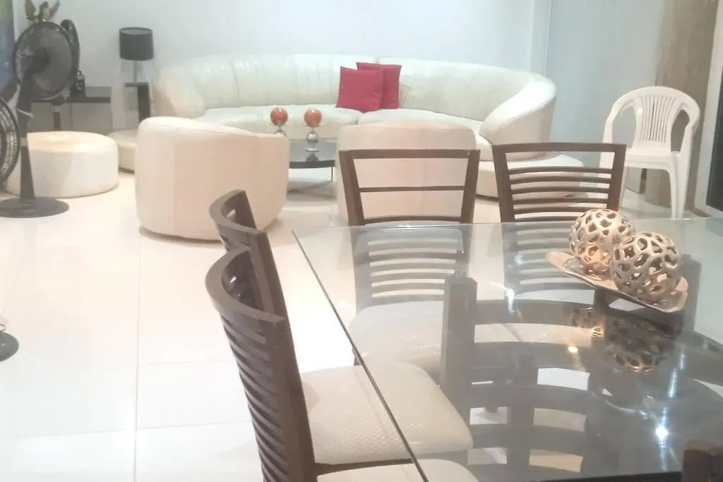 Apto 102 Playa Azul Cartagena Apartment
